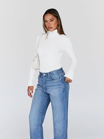 Trendy Queen Women's Turtleneck Long Sleeve Shirts Spring Fashion Basic Thermal Underwear Tops Winter Clothes 2026